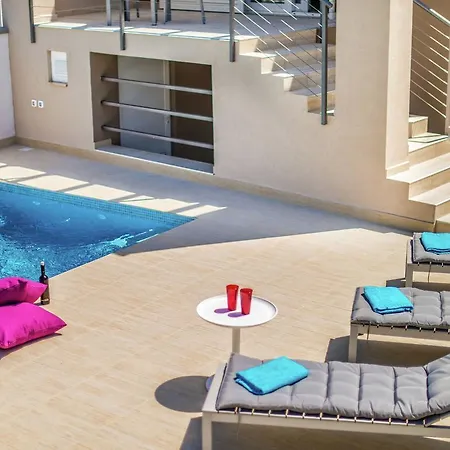 Villa Modern In Salakovci With Private Pool Stalije