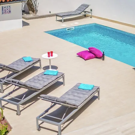 Modern In Salakovci With Private Pool * Stalije
