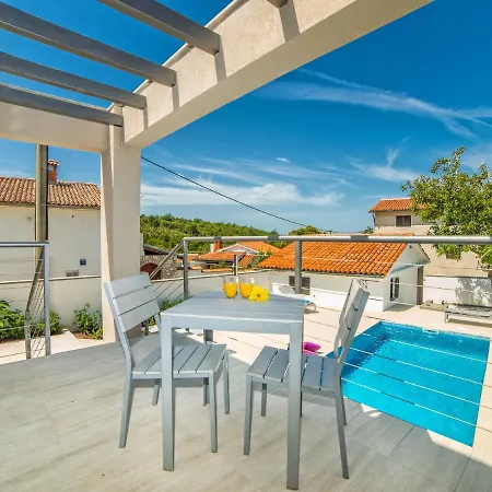 Modern In Salakovci With Private Pool *